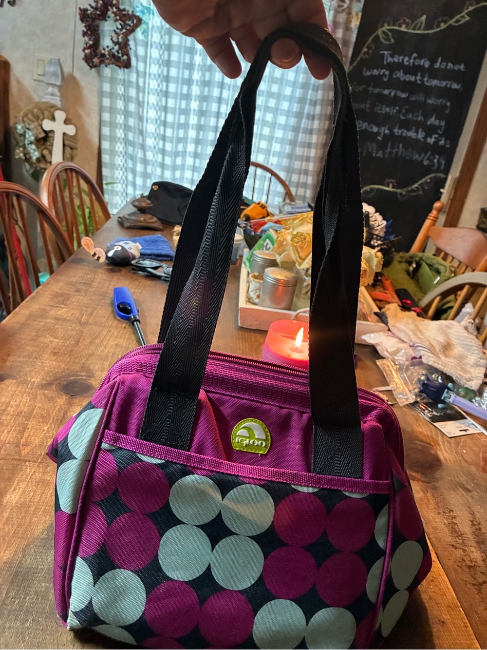 Igloo Magenta and Black Dot-Pattern Tote